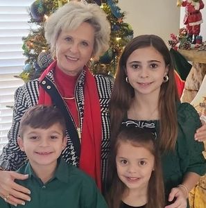 Meet your Posher, Ann